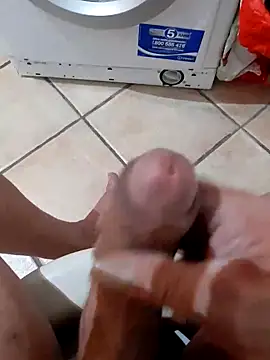 Snapshot of 74bob chatting on February 26, 3:52 pm 74bob online show from February 26, 3:52 pm