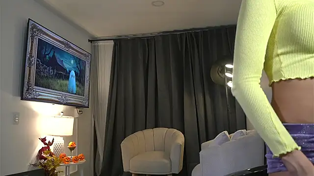 Snapshot of kendall_ruiz chatting on October 29, 11:39 pm kendall ruiz online show from October 29, 11:39 pm