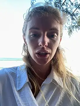 Snapshot of neighbours_love chatting on January 7, 9:40 am neighbours love online show from January 7, 9:40 am