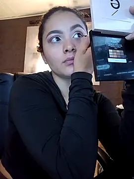 Snapshot of Emiily_W chatting on October 24, 1:18 pm Emiily W online show from October 24, 1:18 pm