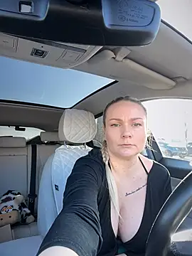 Bondgirl 013 online show from January 10, 8:07 am