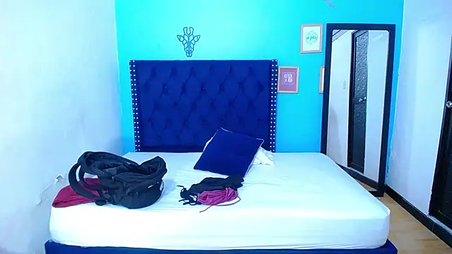 indian sweety18 online show from December 13, 3:27 am