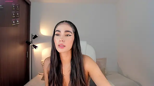 Snapshot of RebeccaBaxter chatting on November 24, 10:20 pm RebeccaBaxter online show from November 24, 10:20 pm