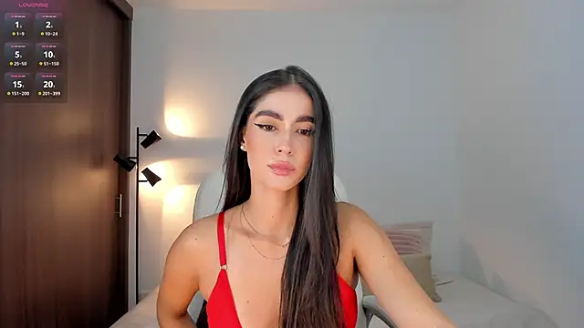 Snapshot of RebeccaBaxter chatting on November 28, 11:29 pm RebeccaBaxter online show from November 28, 11:29 pm