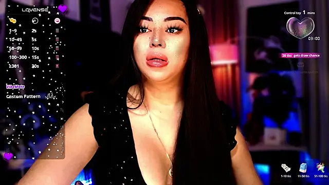 Snapshot of Thalia_Cambridge chatting on November 7, 10:10 pm Thalia Cambridge online show from November 7, 10:10 pm