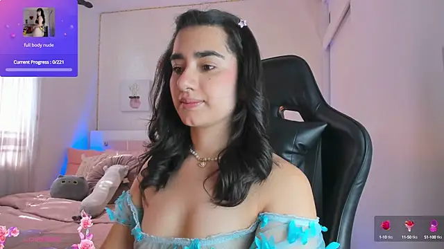 annadu011 online show from January 17, 3:22 pm