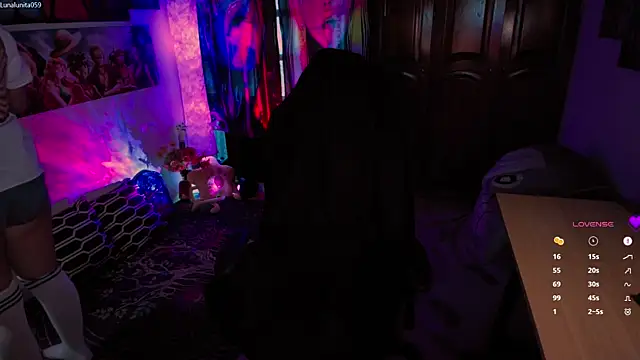 emma luna59 online show from April 14, 8:59 pm