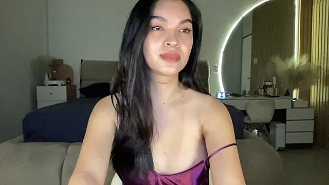 Rogueblaze online show from September 18, 7:10 am