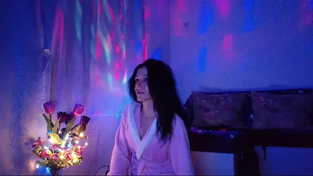 Snapshot of ElysaSun chatting on February 26, 8:44 pm ElysaSun online show from February 26, 8:44 pm