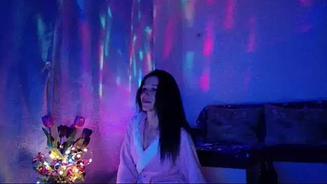 Snapshot of ElysaSun chatting on February 27, 9:36 pm ElysaSun online show from February 27, 9:36 pm