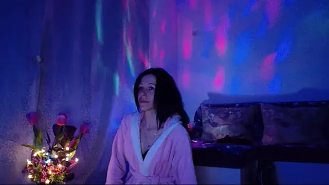 Snapshot of ElysaSun chatting on March 2, 1:15 am ElysaSun online show from March 2, 1:15 am