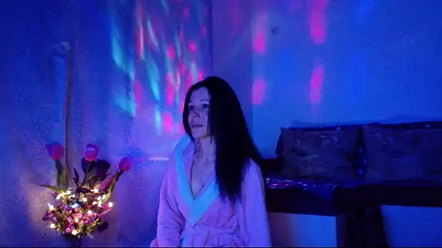 Snapshot of ElysaSun chatting on March 2, 11:31 pm ElysaSun online show from March 2, 11:31 pm