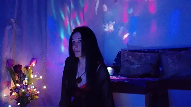 Snapshot of ElysaSun chatting on March 22, 9:42 pm ElysaSun online show from March 22, 9:42 pm