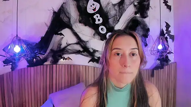 Snapshot of Abby_Sweet1_ chatting on October 6, 11:40 am Abby Sweet1  online show from October 6, 11:40 am