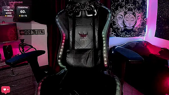 Snapshot of josh__ackerman chatting on December 25, 9:24 am josh ackerman online show from December 25, 9:24 am