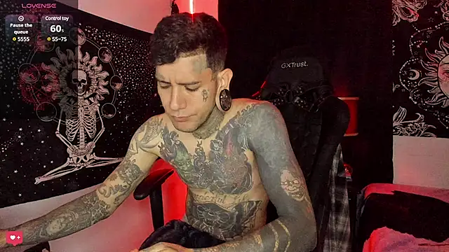 Snapshot of josh__ackerman chatting on February 22, 2:50 am josh ackerman online show from February 22, 2:50 am