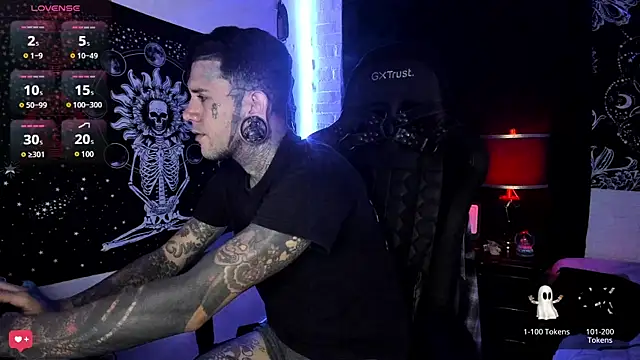 Snapshot of josh__ackerman chatting on February 25, 12:25 am josh ackerman online show from February 25, 12:25 am