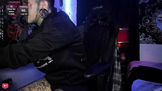 Snapshot of josh__ackerman chatting on February 27, 3:58 am josh ackerman online show from February 27, 3:58 am