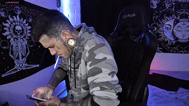 Snapshot of josh__ackerman chatting on March 19, 12:26 am josh ackerman online show from March 19, 12:26 am