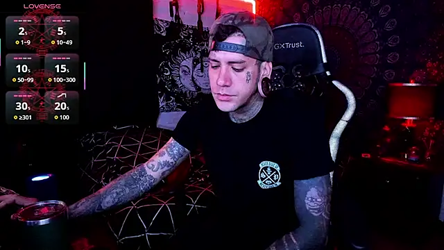 Snapshot of josh__ackerman chatting on October 4, 7:01 pm josh ackerman online show from October 4, 7:01 pm