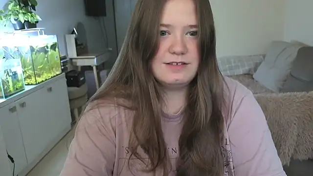 Snapshot of remirann_ chatting on September 30, 12:21 pm remirann online show from September 30, 12:21 pm