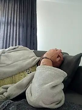 Adry1986 online show from September 27, 11:48 am