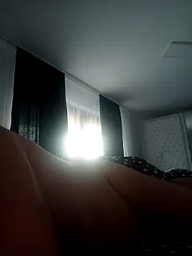 Adry1986 online show from November 1, 5:09 am