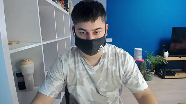 Tomguys online show from February 13, 2:42 pm