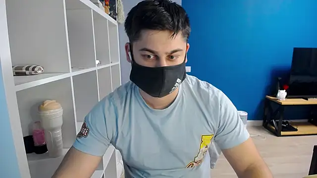 Tomguys online show from March 1, 7:15 pm