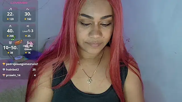 Snapshot of kiarybell__ chatting on January 26, 5:45 am kiarybell online show from January 26, 5:45 am