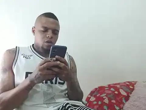 hot and naughty latin online show from December 3, 10:17 am