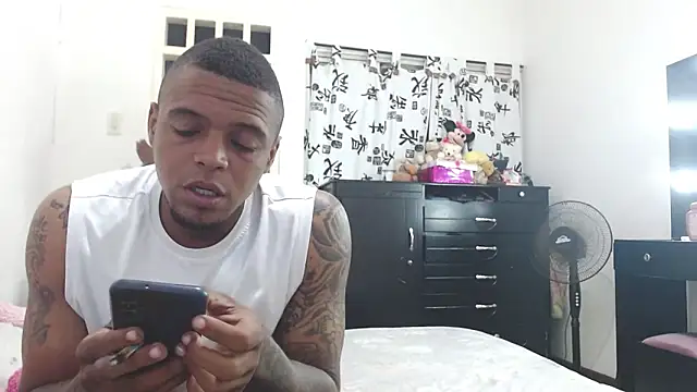 hot and naughty latin online show from February 20, 10:59 am