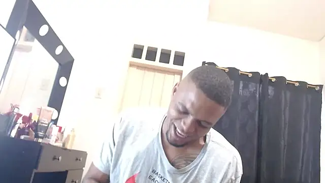 hot and naughty latin online show from November 6, 11:44 am