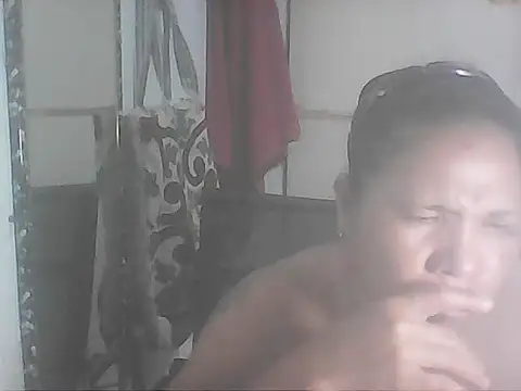 hotwet mama4uxx online show from November 4, 4:55 am