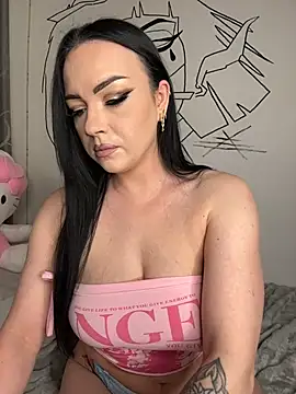 Snapshot of na_dolli chatting on February 4, 5:12 pm na dolli online show from February 4, 5:12 pm