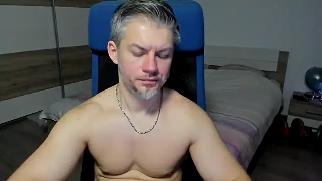 RobbyShawz online show from February 6, 11:21 am