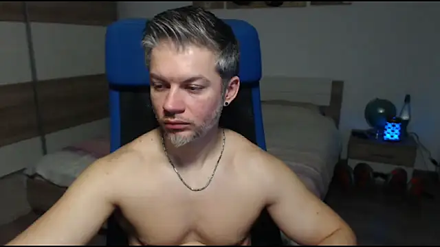 RobbyShawz online show from February 22, 10:07 am