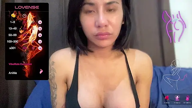 Alaia Pope online show from October 20, 2:45 am