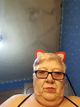 Snapshot of Lena_Gaby chatting on February 4, 9:20 pm Lena Gaby online show from February 4, 9:20 pm
