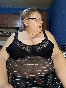 Snapshot of Lena_Gaby chatting on November 3, 1:34 pm Lena Gaby online show from November 3, 1:34 pm