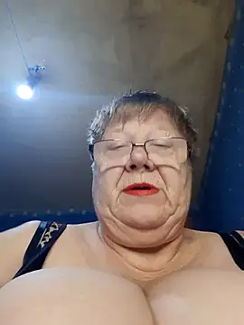 Snapshot of Lena_Gaby chatting on November 14, 6:12 am Lena Gaby online show from November 14, 6:12 am