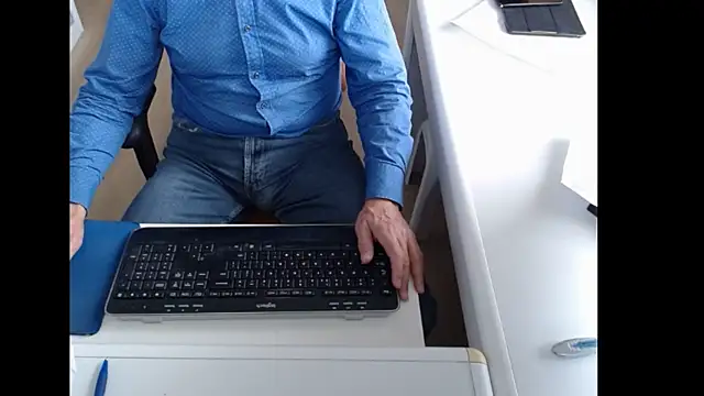 dutchpornking online show from September 24, 9:12 am