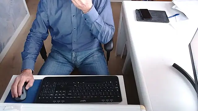 dutchpornking online show from October 6, 6:55 am