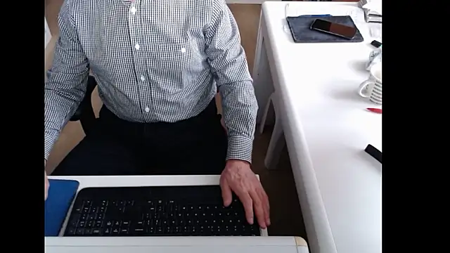 dutchpornking online show from February 10, 8:07 am