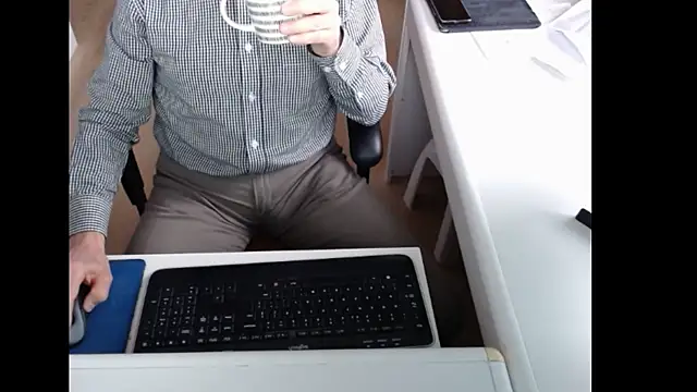 dutchpornking online show from March 31, 6:25 am