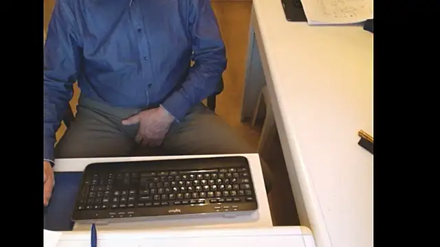 dutchpornking online show from April 13, 7:19 pm