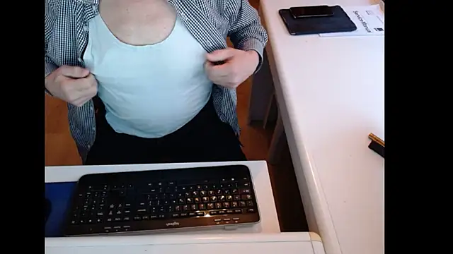 dutchpornking online show from April 16, 6:03 am