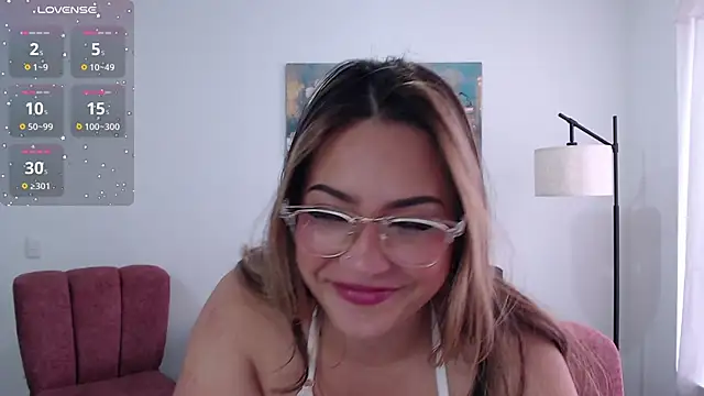 Dakotaa J online show from January 16, 10:12 pm