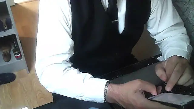 Snapshot of DUDURA@xh chatting on November 20, 1:22 pm DUDURAxh online show from November 20, 1:22 pm