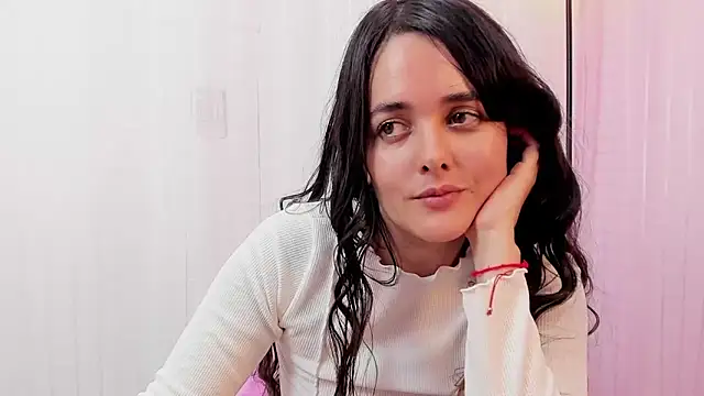 miss alhy online show from January 5, 4:48 pm